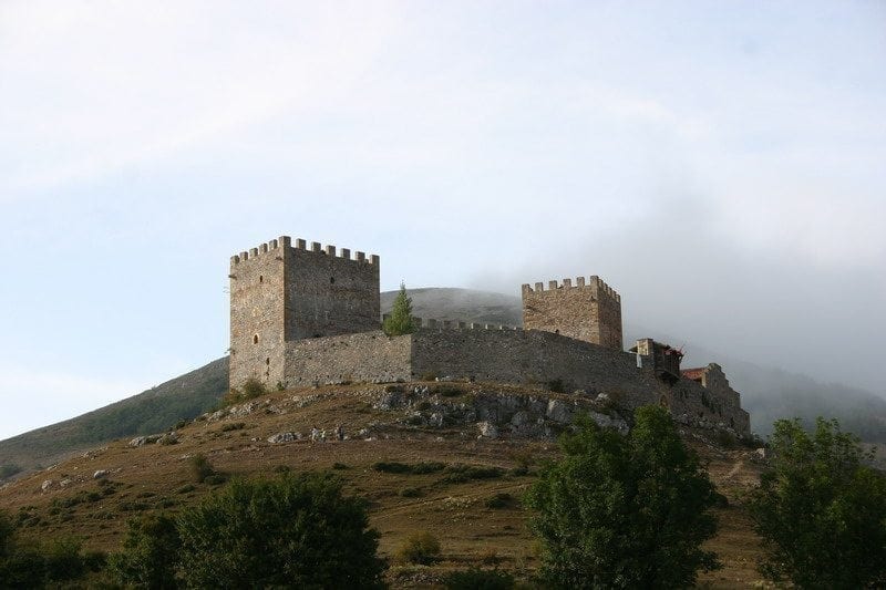 castillos en Cantabria